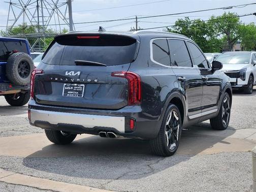 Gravity Gray 2024 Kia Telluride S