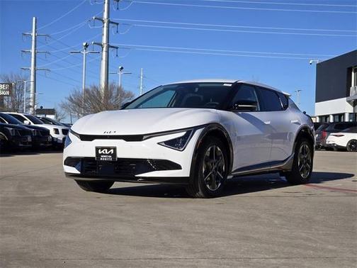 Glacial White Pearl 2025 Kia EV6 Wind