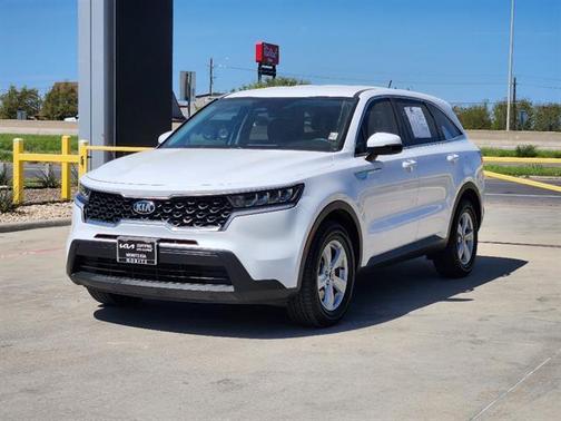 Glacial White Pearl 2021 Kia Sorento LX