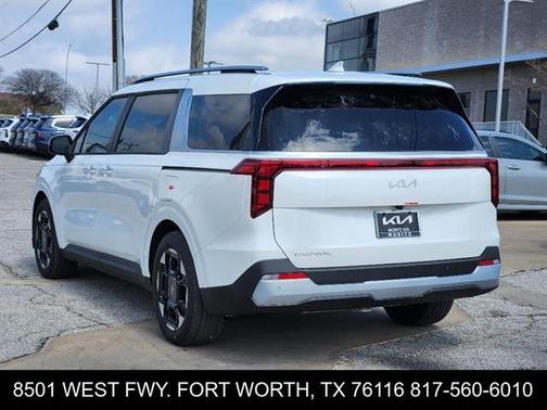 Snow White Pearl 2026 Kia Carnival EX