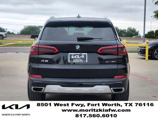 Black Sapphire Metallic 2020 BMW X5 sDrive40i
