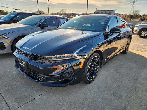 2022 Kia K5 GT-Line