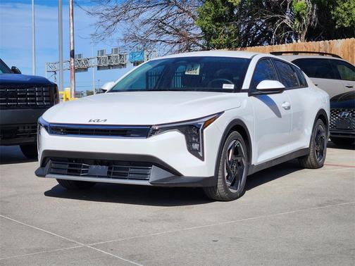 2026 Kia K4 EX