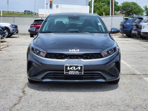 Gravity Gray 2024 Kia Forte LXS