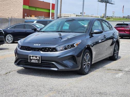 Gravity Gray 2024 Kia Forte LXS