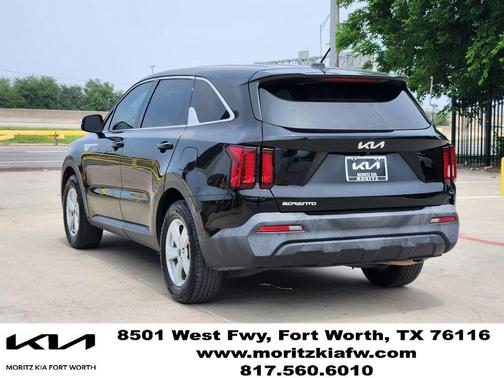 Ebony Black 2023 Kia Sorento LX