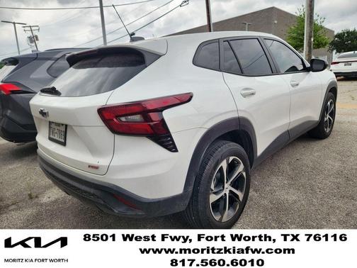 Summit White 2024 Chevrolet Trax 1RS
