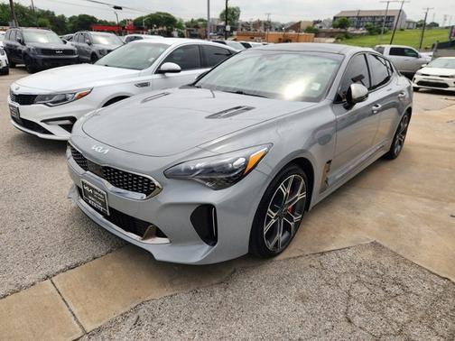 2020 Kia Stinger GT2