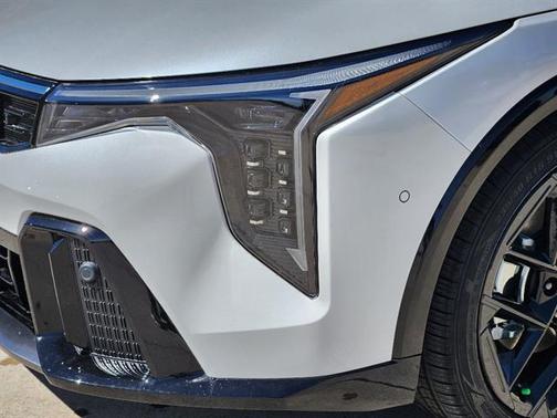 Snow White Pearl 2026 Kia K4 GT-LINE