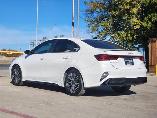 2022 Kia Forte GT-Line