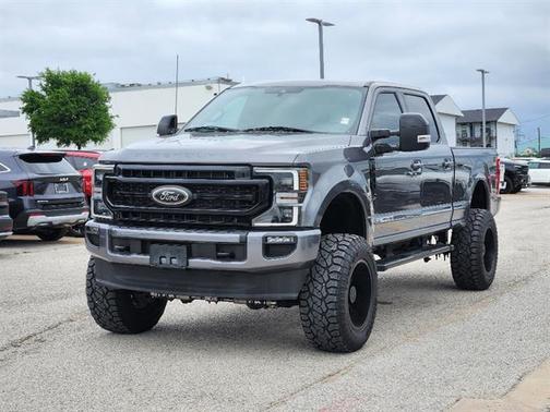 Carbonized Gray 2022 Ford F-250 Lariat
