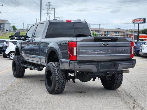 Carbonized Gray 2022 Ford F-250 Lariat