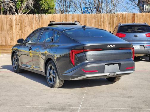 2026 Kia K4 
