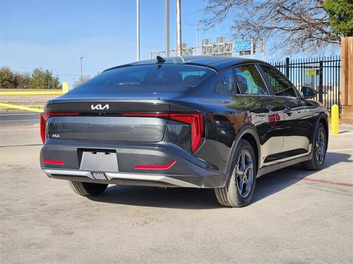 2026 Kia K4 