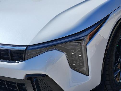 2025 Kia K4 GT-Line Turbo