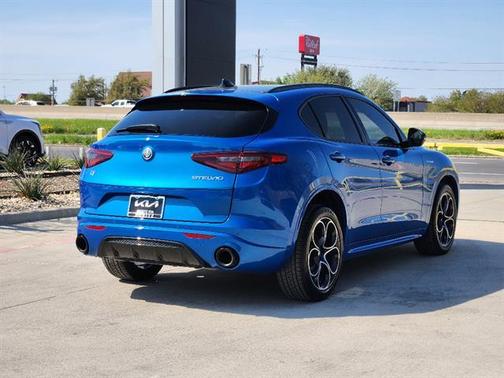 2022 Alfa Romeo Stelvio Ti