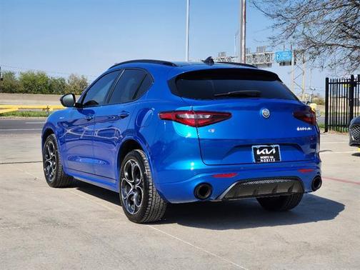 2022 Alfa Romeo Stelvio Ti
