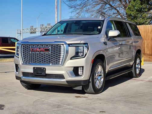 2022 GMC Yukon XL Denali