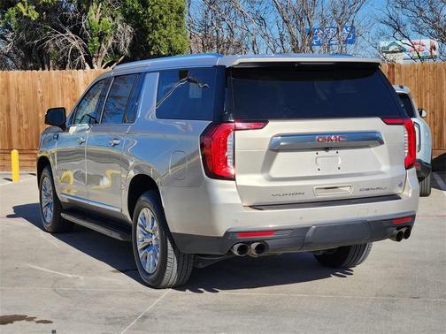 2022 GMC Yukon XL Denali