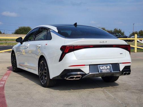 Snow White Pearl 2026 Kia K5 GT