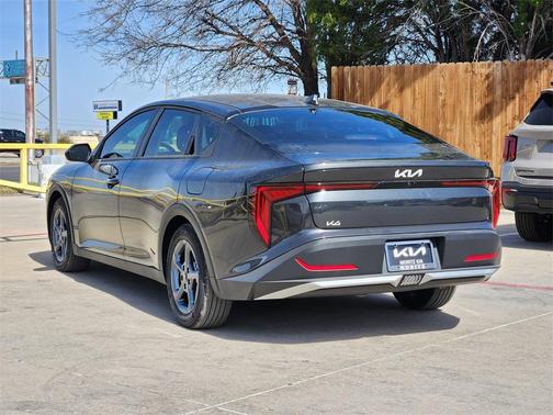 2026 Kia K4 