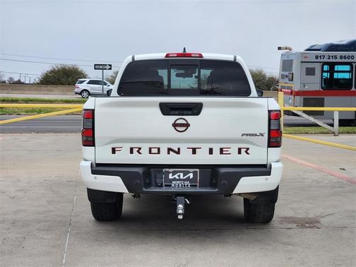 2022 Nissan Frontier PRO-X