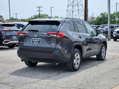 Magnetic Gray Metallic 2025 Toyota RAV4 XLE