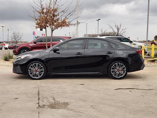 2023 Kia Forte GT