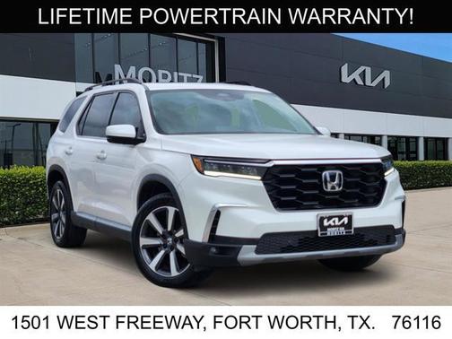 White 2024 Honda Pilot Touring