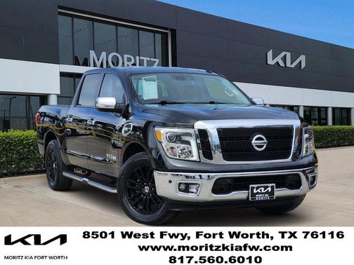 2017 Nissan Titan SL