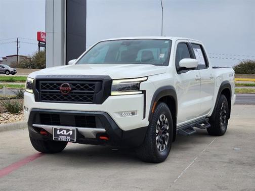 Glacier White 2022 Nissan Frontier PRO-X