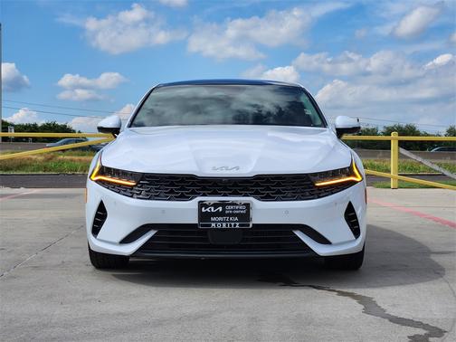 2022 Kia K5 EX