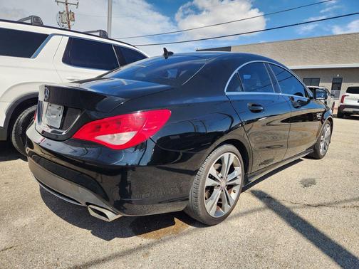 2015 Mercedes-Benz CLA-Class Base