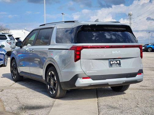 2026 Kia Carnival EX