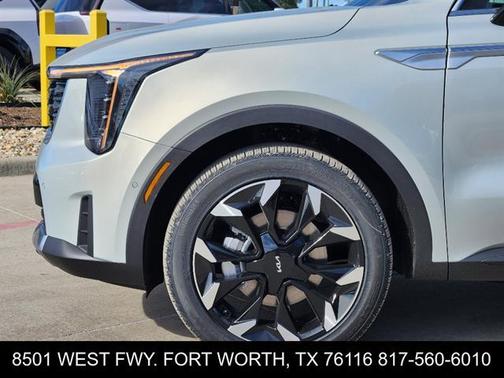 Ivory 2026 Kia Sorento SX