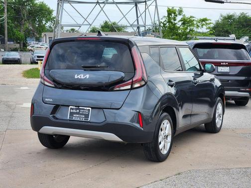 2023 Kia Soul LX