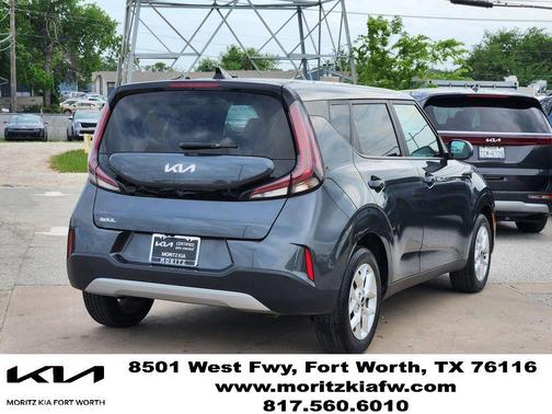 Gray 2023 Kia Soul LX
