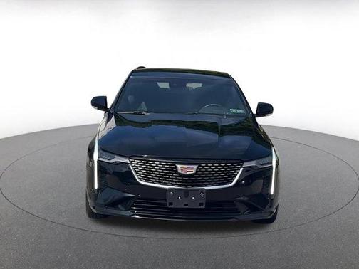 2024 Cadillac CT4 Luxury