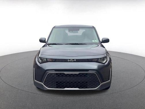 Gravity Gray 2025 Kia Soul LX