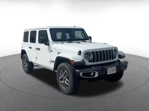 2025 Jeep Wrangler Sahara