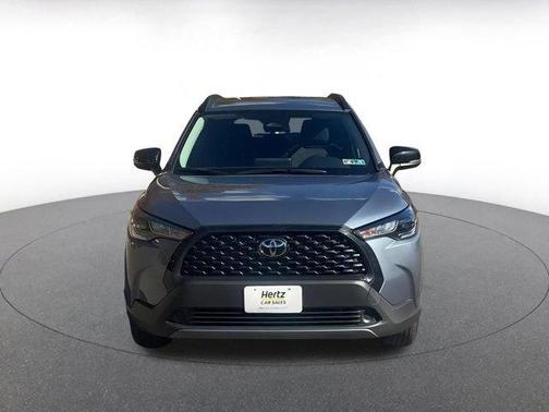 2025 Toyota Corolla Cross LE