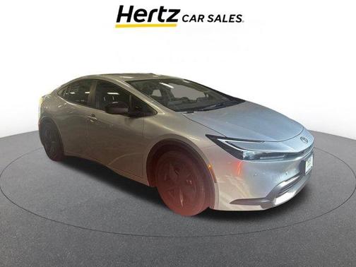 2025 Toyota Prius LE