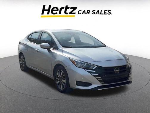 2023 Nissan Versa 1.6 SV