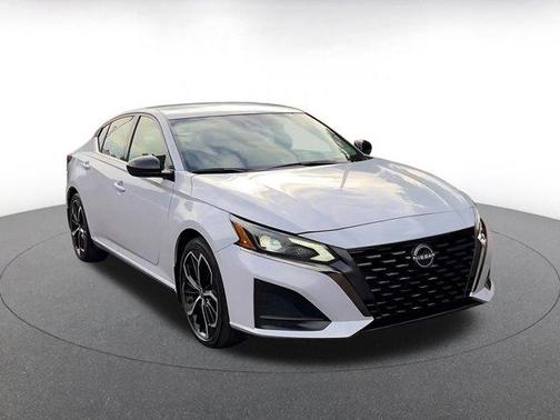 Gray 2025 Nissan Altima SR