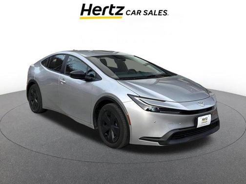 2025 Toyota Prius LE