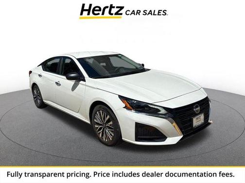 Glacier White 2025 Nissan Altima SV