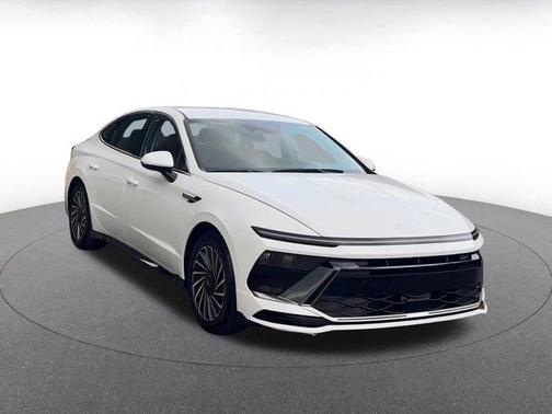 2024 Hyundai SONATA Hybrid SEL