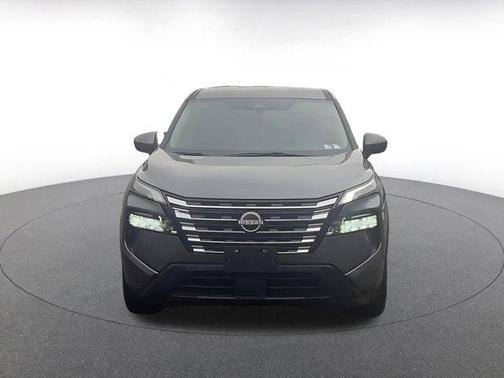 Gun Metallic 2025 Nissan Rogue SV