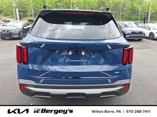Midnight Lake Blue 2025 Kia Sorento SX