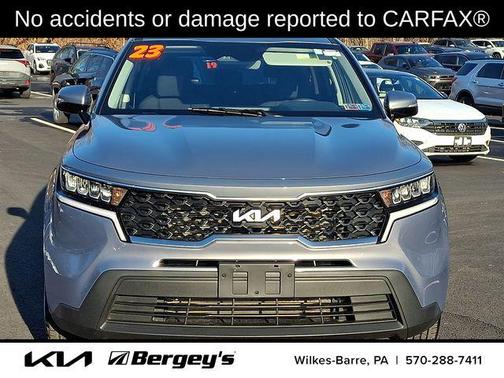 2023 Kia Sorento LX